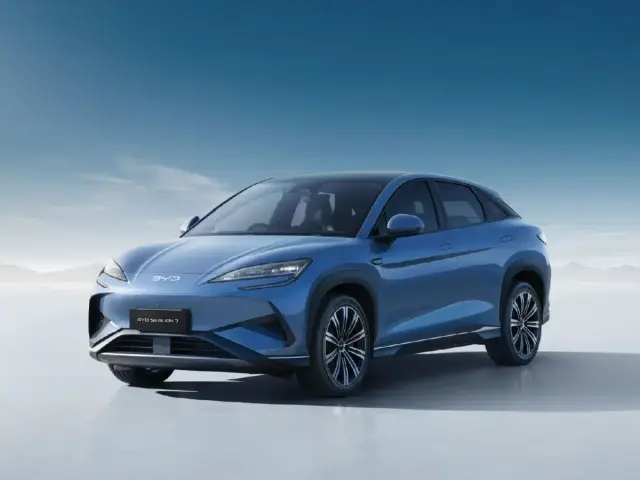 Gujarat Slashes EV Road Tax to 1% Until March 2026 to Boost Green Mobility
